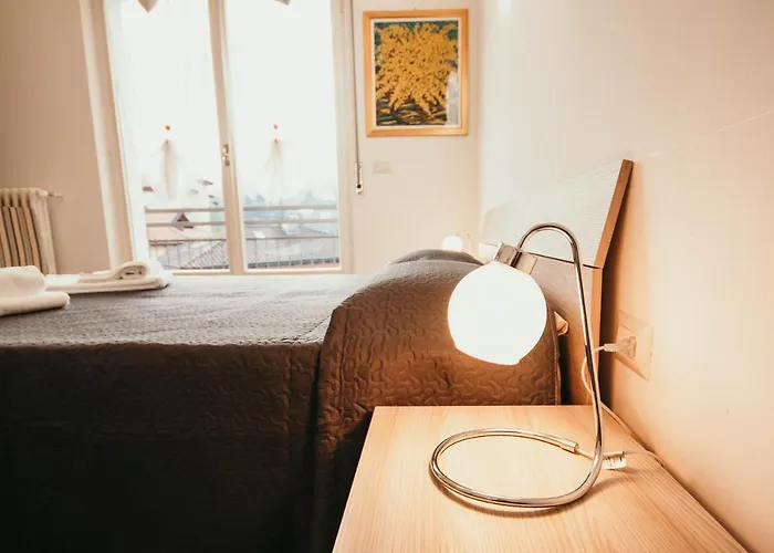 Daire La Casa Del Cuore - Lakeside Leisure & Business *